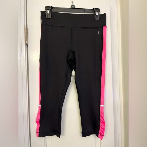 Danskin Now Pants - Dansko Now•2 PAIRS, Fitted Activewear Capri Leggings Black Pink Women’s Size S